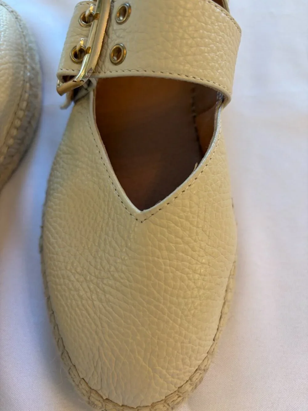 Jutelia cream pebble leather espadrille flats with buckles size 39